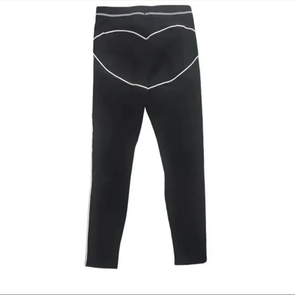 ALO Yoga Black Leggings with White Piping - Picture 2 of 8